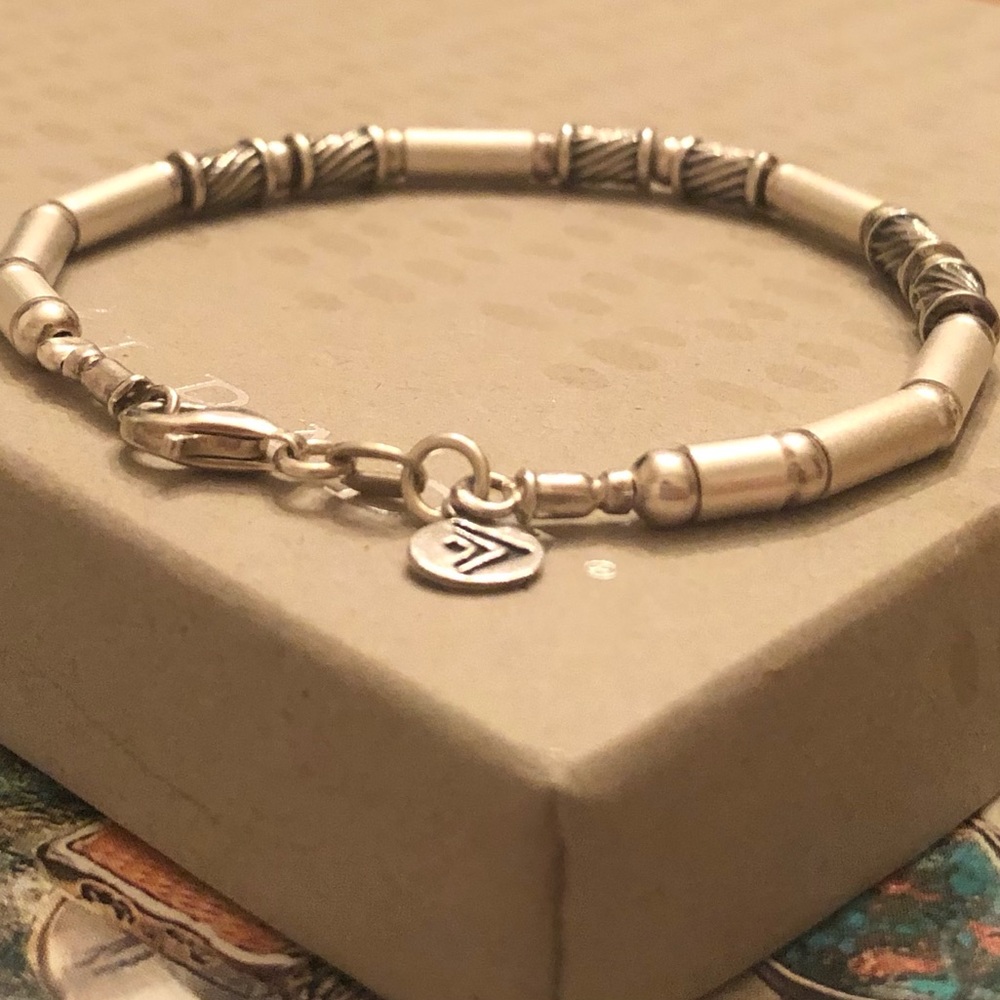 Vintage Silpada Polished and Matte Sterling Silver Bracelet B0477 - Picture 4 of 16